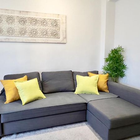 Cozy Apartment In Valencia! Wi-Fi ! エクステリア 写真
