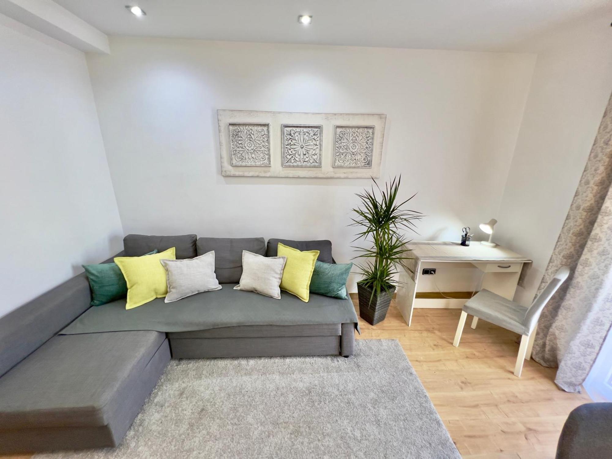 Cozy Apartment In Valencia! Wi-Fi ! エクステリア 写真