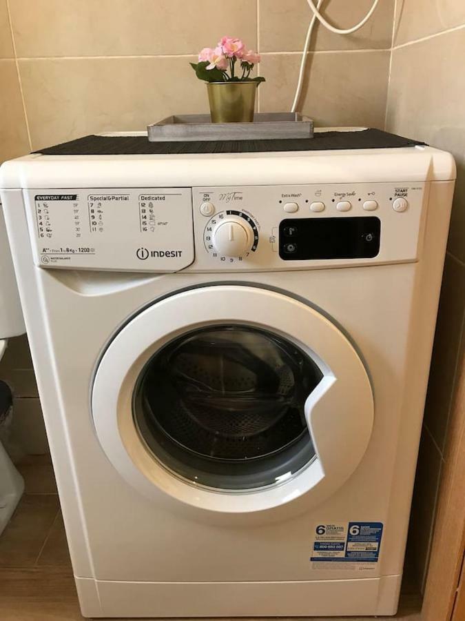 Cozy Apartment In Valencia! Wi-Fi ! エクステリア 写真